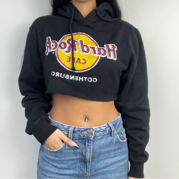 CROPPED HARD ROCK CAFE SWEATER - Picture 1 of 4